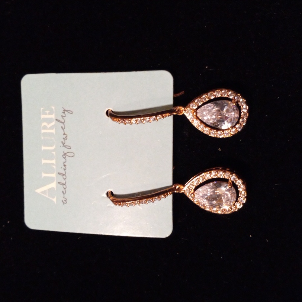 Allure earrings